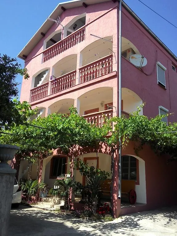 Apartments Zara Kroatië